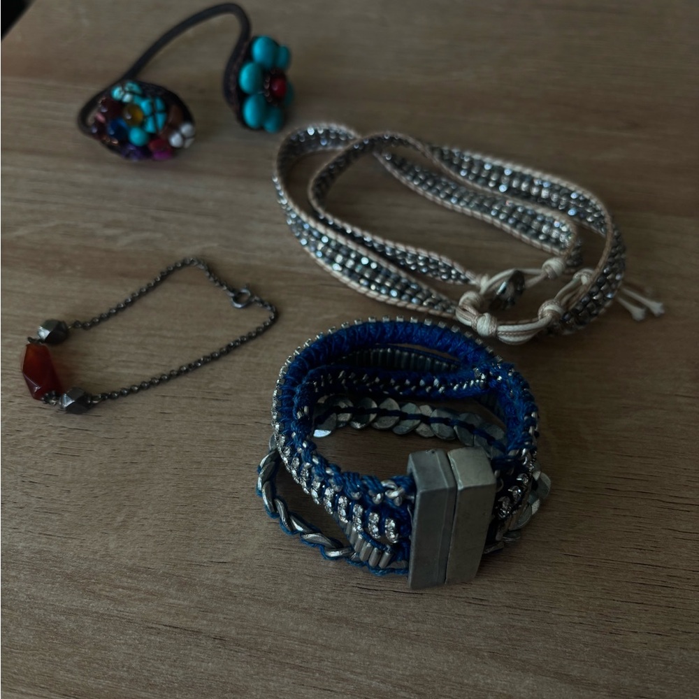 4 Bracelets - image 3